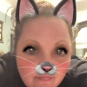 Meet your Posher, Ginger